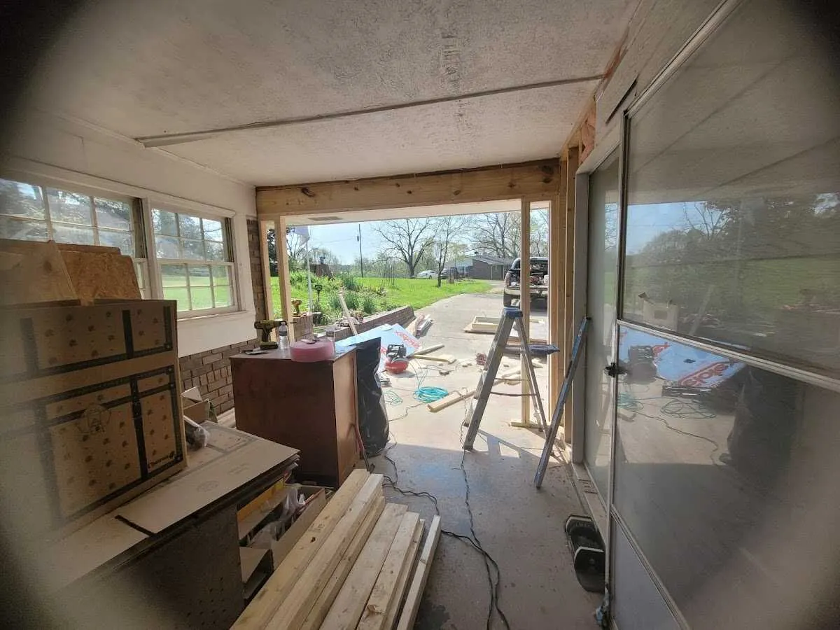 Air movers and dehumidifier for Drying & Dehumidification in Xenia